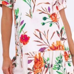NWT Gilli Floral Puff Sleeve Bow Dress